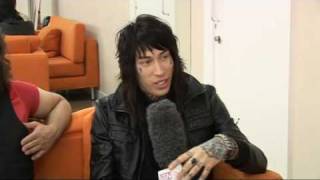 Trace Cyrus from Metro Station shows us his latest tattoo!