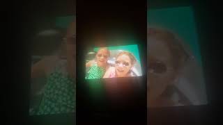 Mary-kate and ashley pool party song