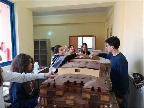 Il restauro del modellino del Teatro Vittorio Emanuele