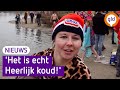 Met een frisse duik het nieuwe jaar in