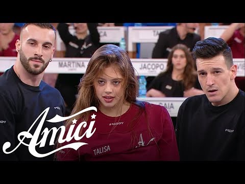 Amici 19 - Talisa - Lurkin'