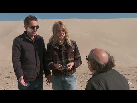 Dennis and Dee Kill frank | It's Always Sunny in Philadelphia 16x02