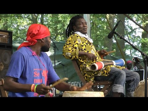Chouk Bwa Libéte - Pawd Jatibwa - LIVE at Afrikafestival Hertme 2015