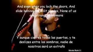 Plus 44-Little Death Lyrics y Subtitulada