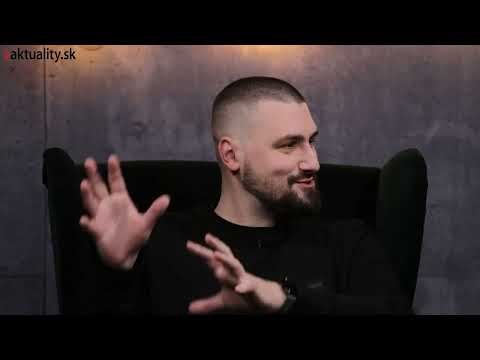 🙂 Komik Dano Čistý v Mimóze: Kvôli sekte som nemohol mať doma televízor a čítať knihy | Aktuality