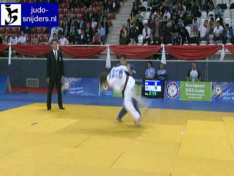 Judo 2009 Antalya: Robert Mshvidobadze (RUS) - Tibor Majer (HUN) [-60kg].