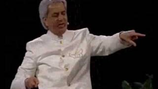 Benny Hinn - Miami Miracle Crusade (2)