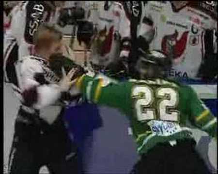 Daniel Rahimi vs. Sebastian Sjösten - GRiSHoCKEY