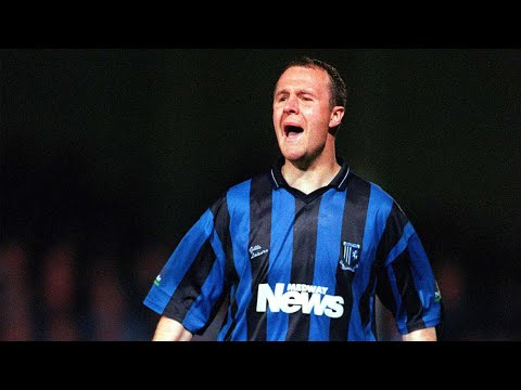 FULL MATCH REPLAY | GILLINGHAM 2-0 SHEFFIELD WEDNESDAY | SEPTEMBER 2000