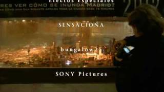 preview picture of video 'EFECTO tsunami sobre maqueta. Promoción Publicitaria Película ¨¨2012¨ Madrid.'