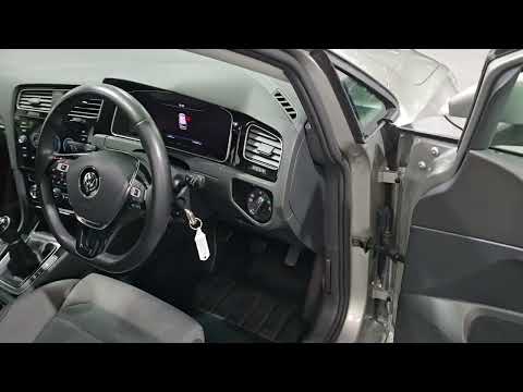Volkswagen Golf 1.6TDi HIGHLINE 115BHP 5 SPEED MAN - Image 2