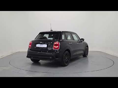 Mini Cooper Cooper Classic Auto - Image 2