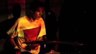 BADBADNOTGOOD - &quot;Triangle&quot; (Live at Low End Theory)