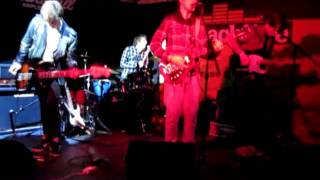 Feed Me To The Lions - Freefall live