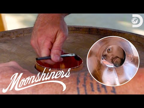 Testing a Wooden Barrel Still?? | Moonshiners