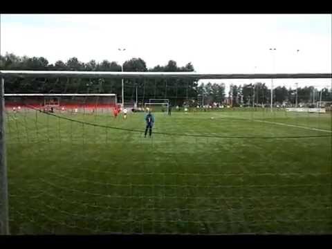 Damian Stiemer, 9 jaar, wedstrijd Valleivogels E1 - Roda46 E3