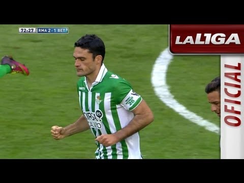 Gol de Jorge Molina de penalti (2-1) en el Real Madrid - Real Betis - HD
