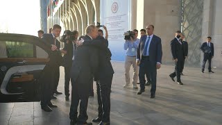 Russia s Putin meets Uzbek president Shavkat Mirziyoyev in Samarkand AFP Mp4 3GP & Mp3