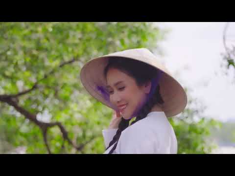 Rằng thưa tím mãi Huế thương - Vân Khánh