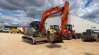Мини-экскаватор Hitachi ZX85USBLC-3 with 3 excavator buckets | Изображение 4 - Machineryline