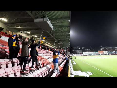 Tromsø - FK Jerv spillerne kommer på banen på Alfheim 30.10.2022