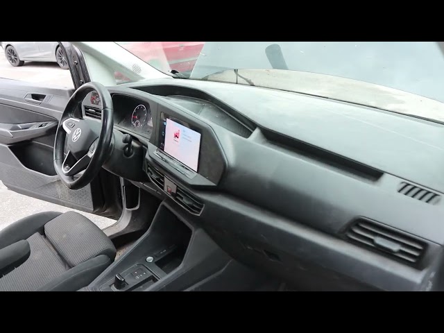 1387513 Volkswagen Caddy Cargo 1.5 TSI , 2022, momsbil