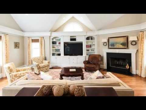 30 Pine St, Wellesley, MA - Listed by Lynn Donahue, Donna Maley