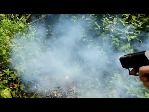 Firing the Grom light and sound cartridge from a PU-4.