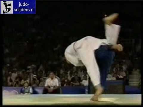 Judo 2000 Sydney: Shinohara (JPN) - Sharapov (BLR) [+100kg].