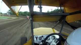 preview picture of video 'Micro sprint gopro at sweet springs raceway'