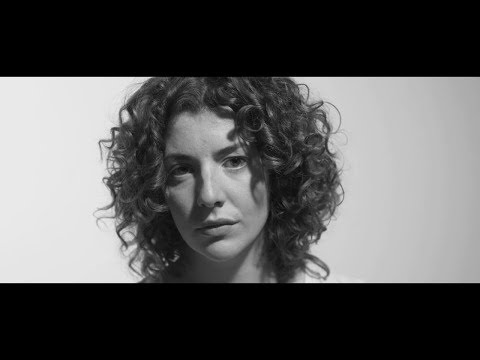 LUCIE LICHT - Zeit (Official Video)