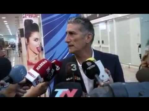 Argentina coach in Spain to talk to Messi