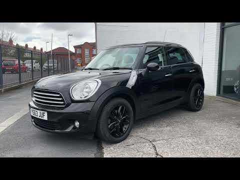 2013 MINI Countryman 1.6 Cooper D (Chili Pack)