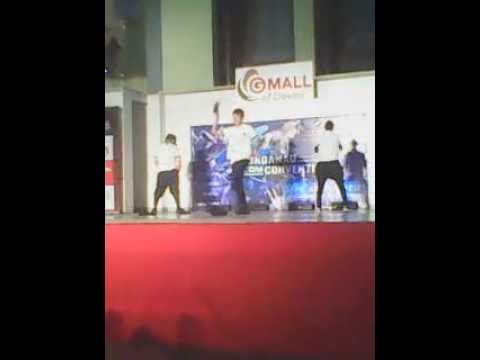 [140426] Z.APEX BTS cover @ Gaisano Mall Davao (Mindanao Toy Convention) 2014