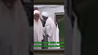 Download lagu Kenangan Silaturahmi Habib Salim Assyathiri #martapura #sekumpul mp3