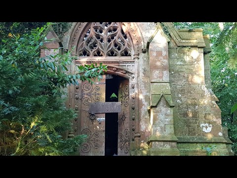ABANDONED CRYPT. ( WARNING!! THIS VIDEO CONTAINS REAL HUMAN REMAINS ) #abandonedplaces  #scotland