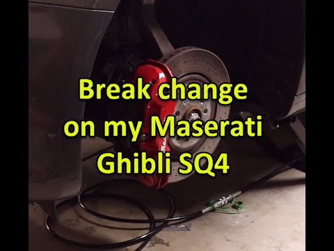 Brake change on a Maserati Ghibli SQ4