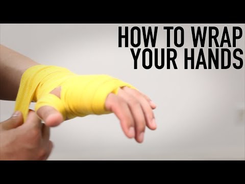 HOW TO WRAP YOUR HANDS FOR BOXING | FIGHTERS CORNER