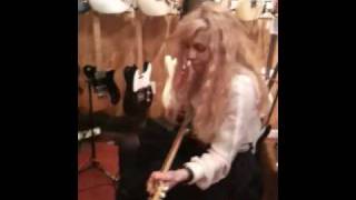 Samantha clip Courtney Love plays guitar! Hole