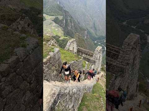 La Impresionante caminata de Huaynapicchu #cusco #peru #trekking #hiking #aventuras #machupicchu