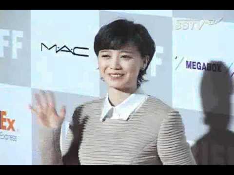111006 SSTV - Ku Hye Sun @ BIFF 2011 Opening Ceremony