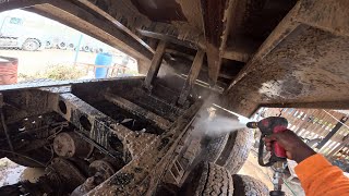 You won't BELIEVE how dirty this truck was before we started! 😱