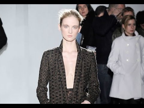 VERONIQUE LEROY Fall 2009/2010 Paris - Fashion Channel