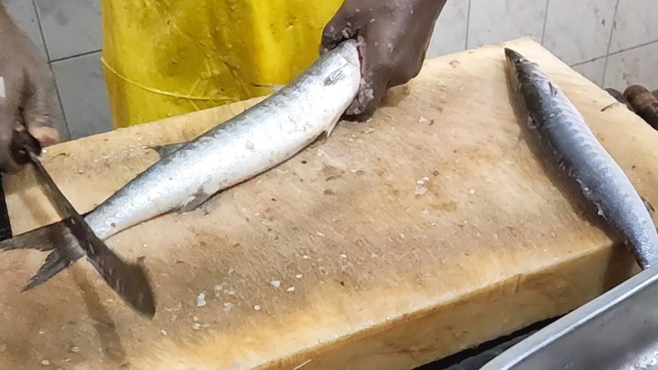 Twins fish seela fish cutting style | professional Fish Cutting | Amazing Barracuda Fish Slices