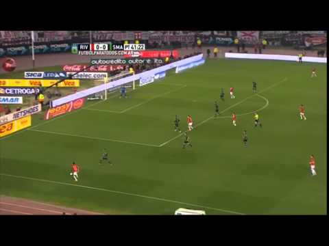 Jugada de Bertolo - River 0 - 1 San Martín - Fecha 20 - Primera División 2015