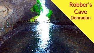 preview picture of video 'Guchhupani robber's cave I Guchu Pani dehradun Uttarakhand I Daku ki Gufa Dehradun'