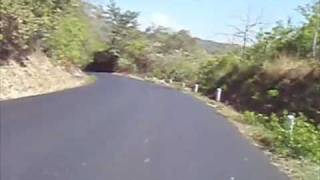 preview picture of video 'Bicycling in Mexico: Downhill from Santiago Jamiltepec, Oaxaca'