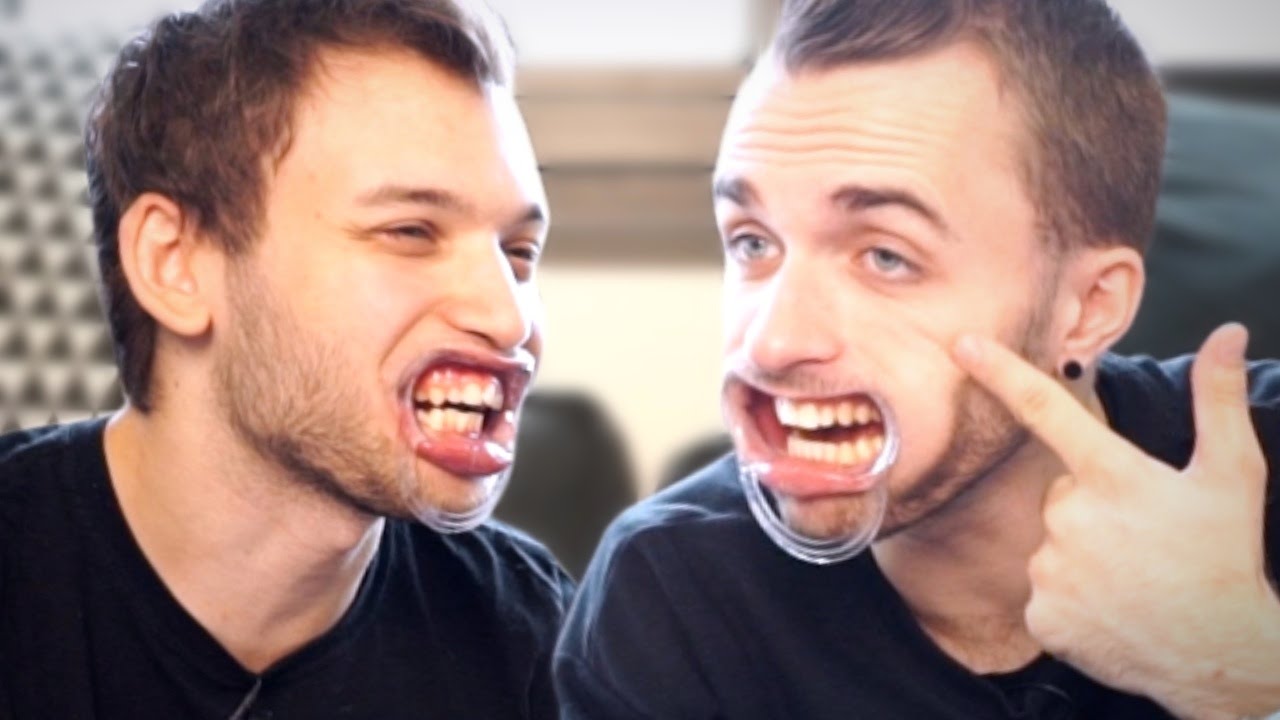 LE MÂCHE-MOTS ! thumbnail