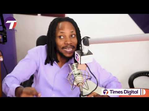 Young Lunya amkalisha Khaligraph Jones. Stupid imekua Anthem mtaani nk