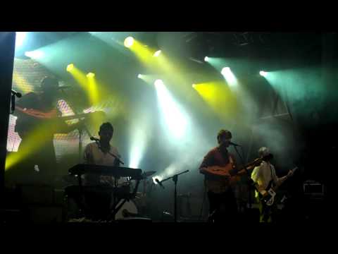 Mansard Roof - Vampire Weekend in Buenos Aires, Argentina 02/05/11